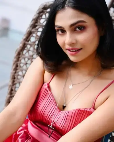 Escort Service Jaswantnagar